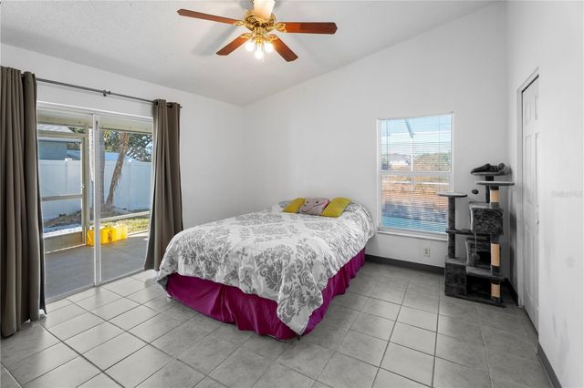 11852 LARK SONG LOOP, Riverview, FL 33579