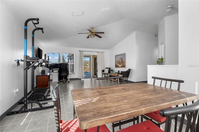 11852 LARK SONG LOOP, Riverview, FL 33579