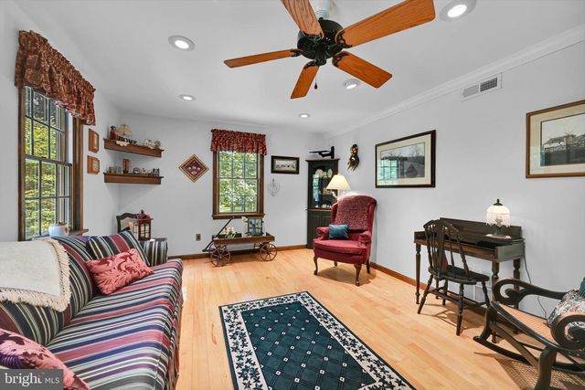 124 HELM WAY, Downingtown, PA 19335