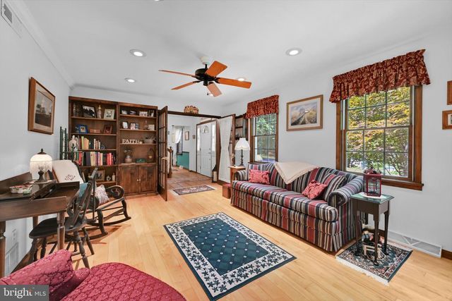 124 HELM WAY, Downingtown, PA 19335