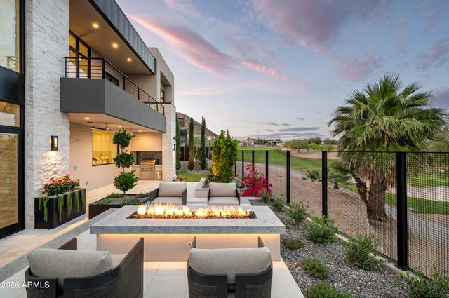 4859 N Ascent Drive, Scottsdale, AZ 85251