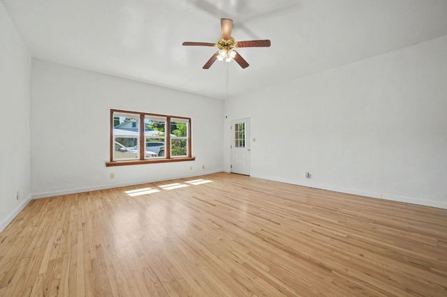 8263 Main St, Mokelumne Hill, CA 95245