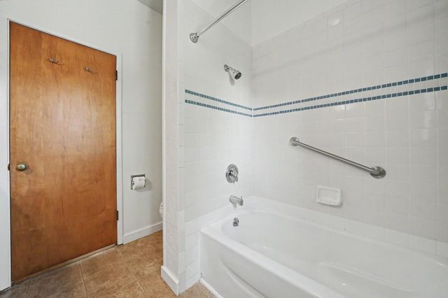 8263 Main St, Mokelumne Hill, CA 95245