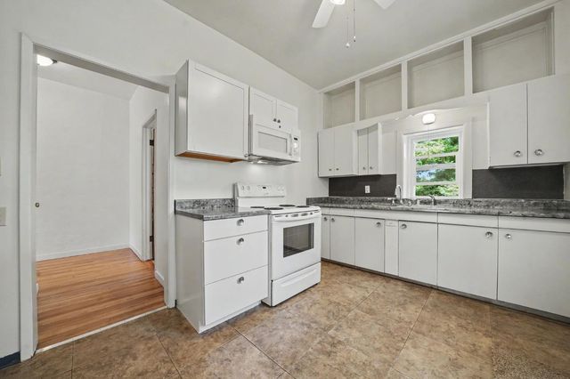 8263 Main St, Mokelumne Hill, CA 95245