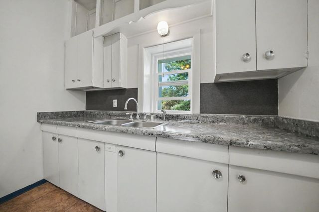 8263 Main St, Mokelumne Hill, CA 95245