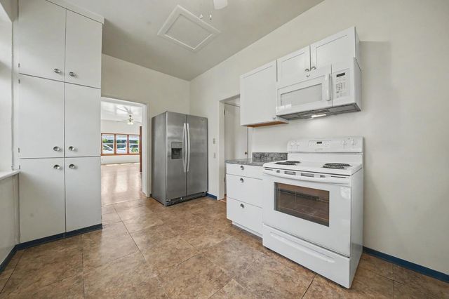 8263 Main St, Mokelumne Hill, CA 95245