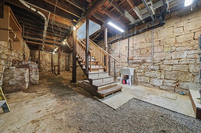 8263 Main St, Mokelumne Hill, CA 95245
