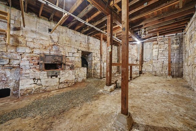 8263 Main St, Mokelumne Hill, CA 95245