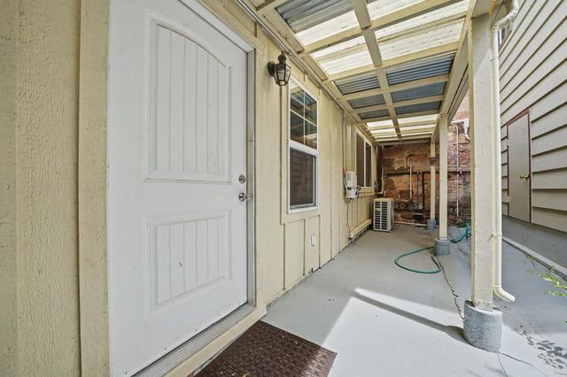 8263 Main St, Mokelumne Hill, CA 95245