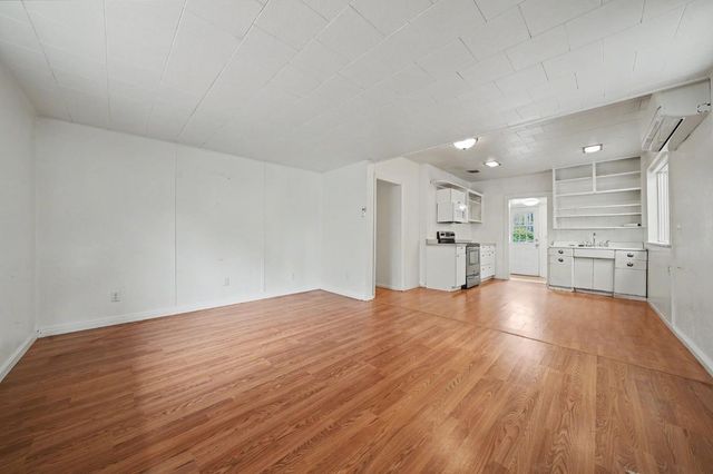 8263 Main St, Mokelumne Hill, CA 95245