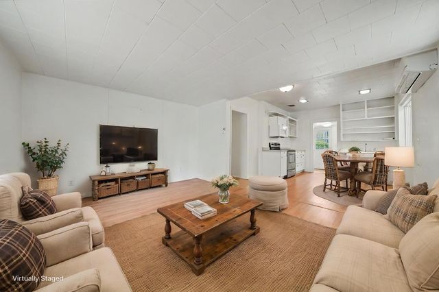 8263 Main St, Mokelumne Hill, CA 95245