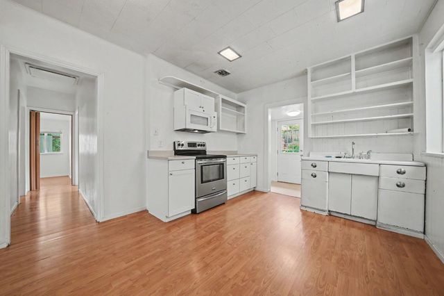 8263 Main St, Mokelumne Hill, CA 95245