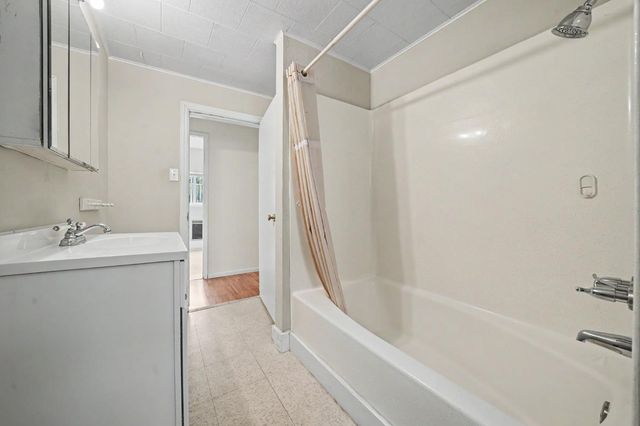8263 Main St, Mokelumne Hill, CA 95245