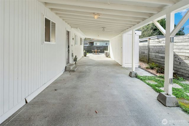 219 SW 108th Street, Seattle, WA 98146