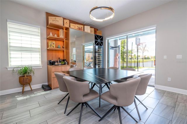 10431 SIDDINGTON DRIVE, Orlando, FL 32832