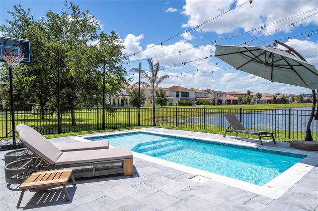 10431 SIDDINGTON DRIVE, Orlando, FL 32832