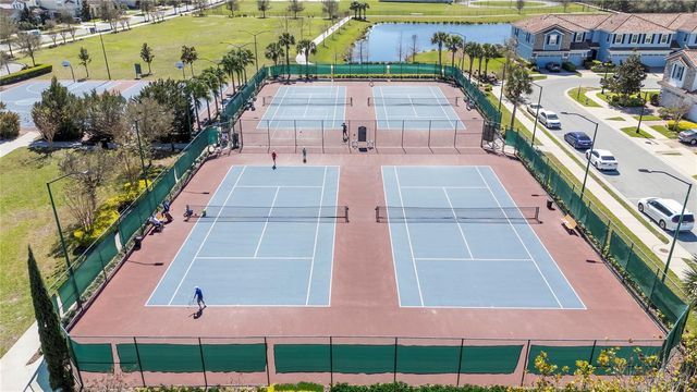 10431 SIDDINGTON DRIVE, Orlando, FL 32832