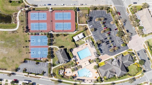 10431 SIDDINGTON DRIVE, Orlando, FL 32832