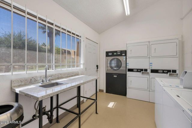 8055 E THOMAS Road E E118, Scottsdale, AZ 85251
