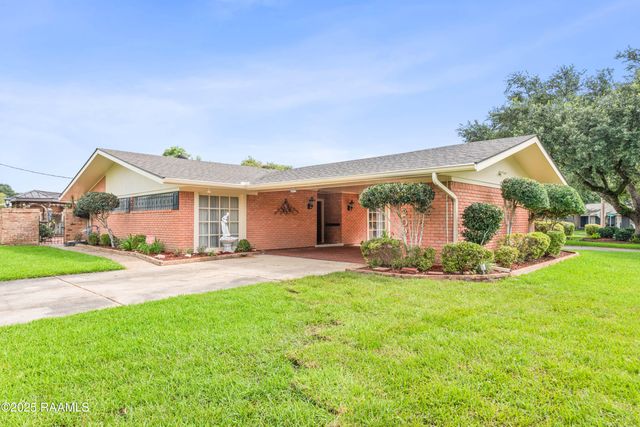 209 Robert Drive, Lafayette, LA 70506