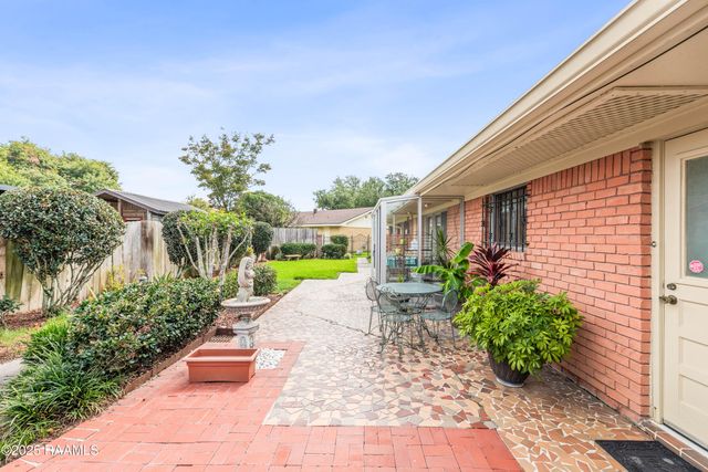 209 Robert Drive, Lafayette, LA 70506