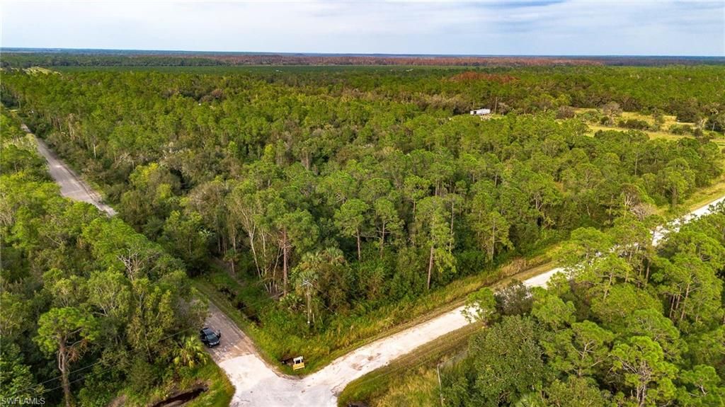 Sanctuary Road, NAPLES, FL 34120 — photo 2