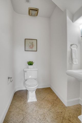 809 Lippert Place, Santa Clara, CA 95050