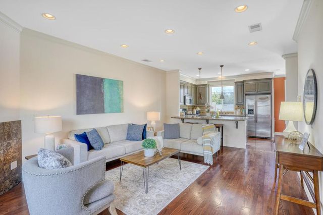 809 Lippert Place, Santa Clara, CA 95050