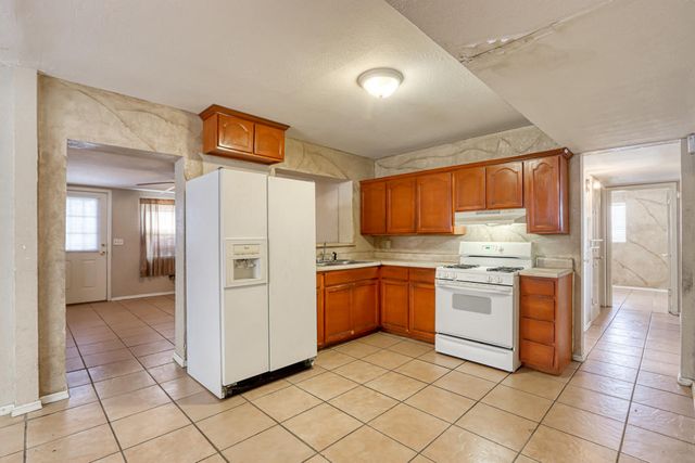 965 BENNETT Place, El Paso, TX 79907