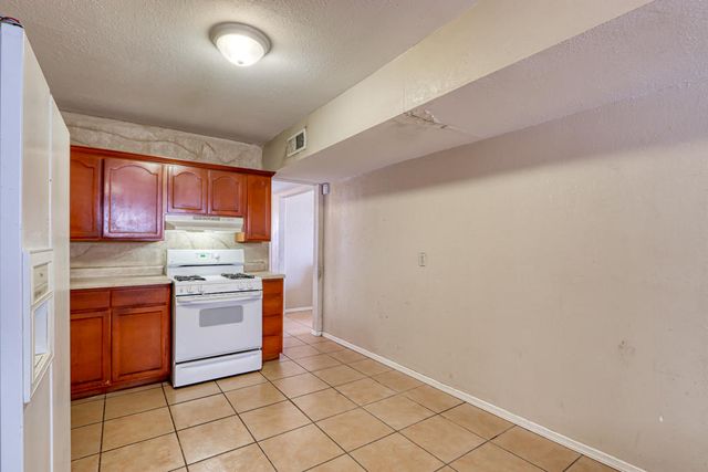 965 BENNETT Place, El Paso, TX 79907