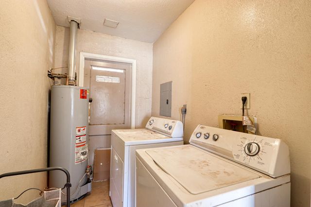 965 BENNETT Place, El Paso, TX 79907