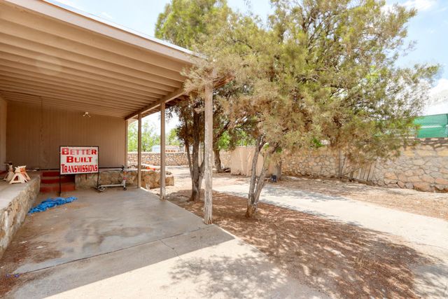 965 BENNETT Place, El Paso, TX 79907