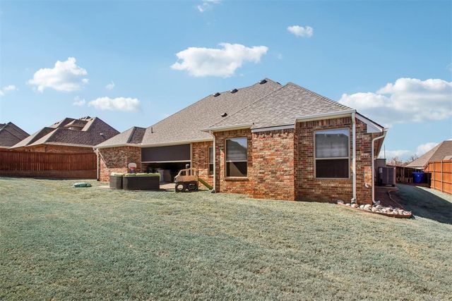 2013 Providence Drive, Norman, OK 73071