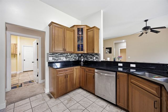 3501 Royal Drive SW, Cedar Rapids, IA 52404