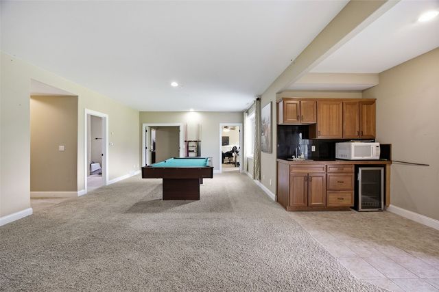 3501 Royal Drive SW, Cedar Rapids, IA 52404