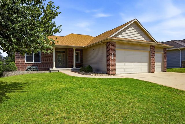 3501 Royal Drive SW, Cedar Rapids, IA 52404