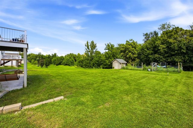 3501 Royal Drive SW, Cedar Rapids, IA 52404