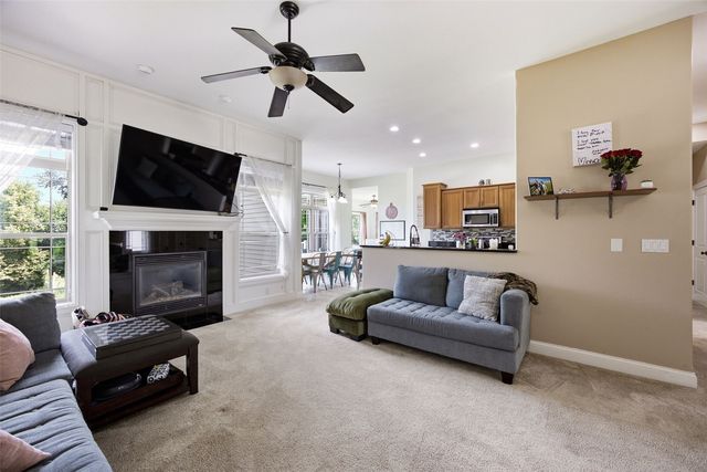 3501 Royal Drive SW, Cedar Rapids, IA 52404
