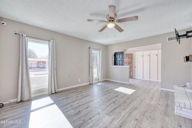 14865 HOLDEN Road, El Paso, TX 79928