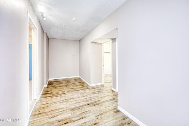 14865 HOLDEN Road, El Paso, TX 79928