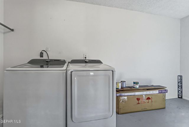 14865 HOLDEN Road, El Paso, TX 79928