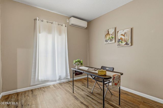 14865 HOLDEN Road, El Paso, TX 79928