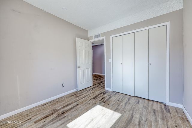 14865 HOLDEN Road, El Paso, TX 79928