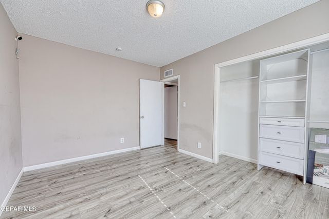 14865 HOLDEN Road, El Paso, TX 79928