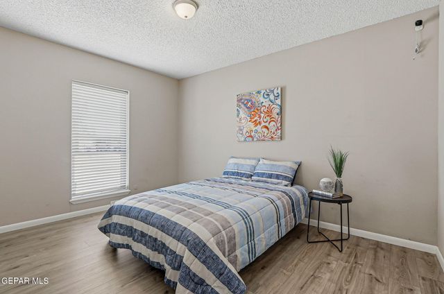 14865 HOLDEN Road, El Paso, TX 79928