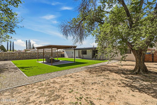 14865 HOLDEN Road, El Paso, TX 79928