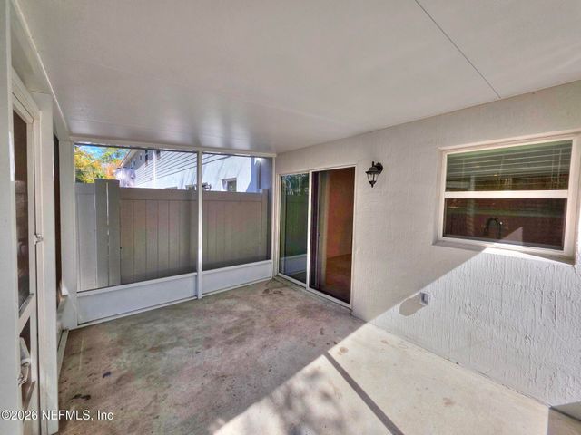 734 BENT BAUM Road, Jacksonville, FL 32205