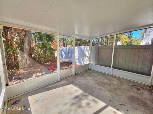 734 BENT BAUM Road, Jacksonville, FL 32205