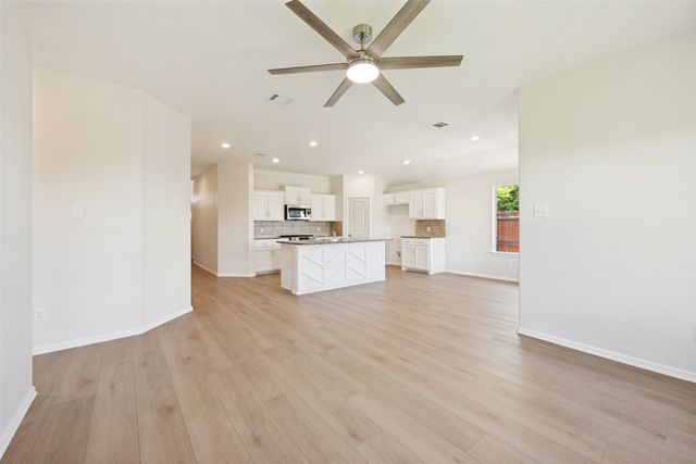 857 Watson Way, Crowley, TX 76036