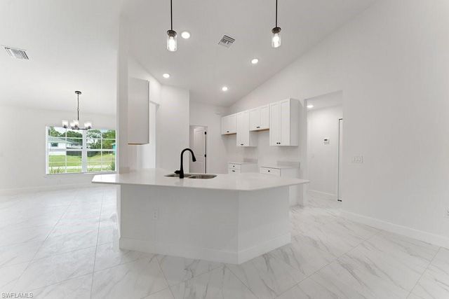 1042 Cheney AVE S, Lehigh Acres, FL 33974